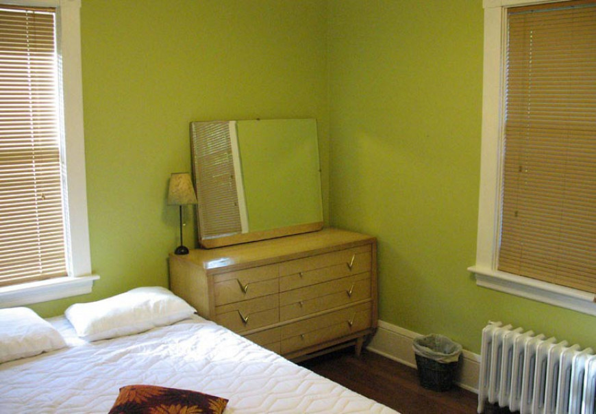 7Bedroom2
